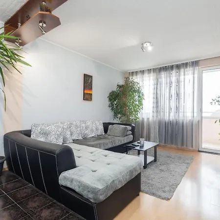 The View Apartment *